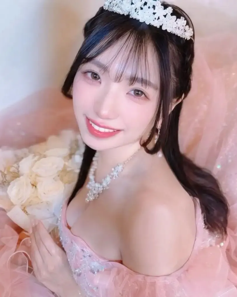 つばふぁみメンバー　雪奈せな　プロフィール写真　pc版